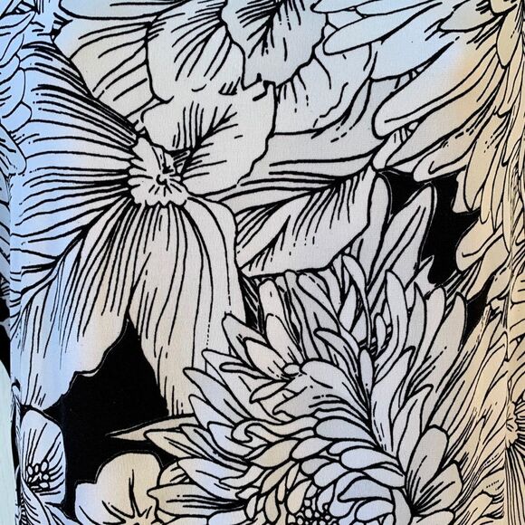 BLACK & WHITE OPEN BACK DRESS by JENNIFER LOPEZ XL - Picture 4 of 6